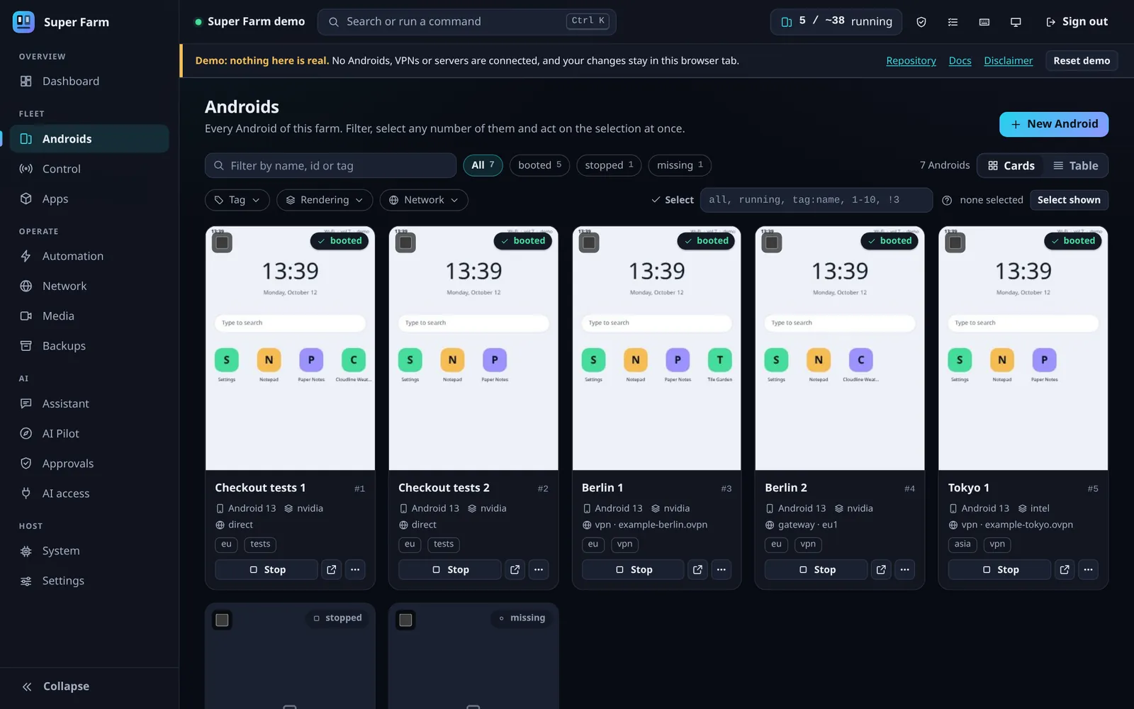 Super Farm Androids page showing each Android as a card with its screen, version, renderer and network mode
